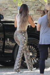 Kim Kardashian – Out in Malibu 12/12/2020