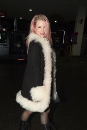 Lottie Moss Night Out Style - Ivy Chelsea Garden in London 12/02/2020