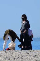 Mary Steenburgen and Kate Danson at the Beach in Los Angeles 12/20/2020