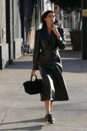 Nicole Williams Street Fashion - Los Angeles 12/22/2020