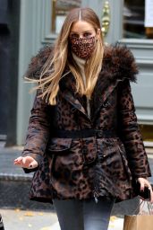Olivia Palermo Street Style - Manhattan 12/01/2020