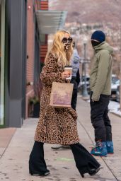 Rachel Zoe in Her Signature Cheetah Print Coat - Aspen 12/27/2020