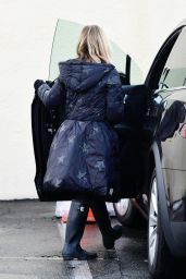 Sarah Michelle Gellar - Out in Brentwood 12/28/2020