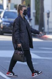Sofia Richie Street Style - Beverly Hills 12/17/2020