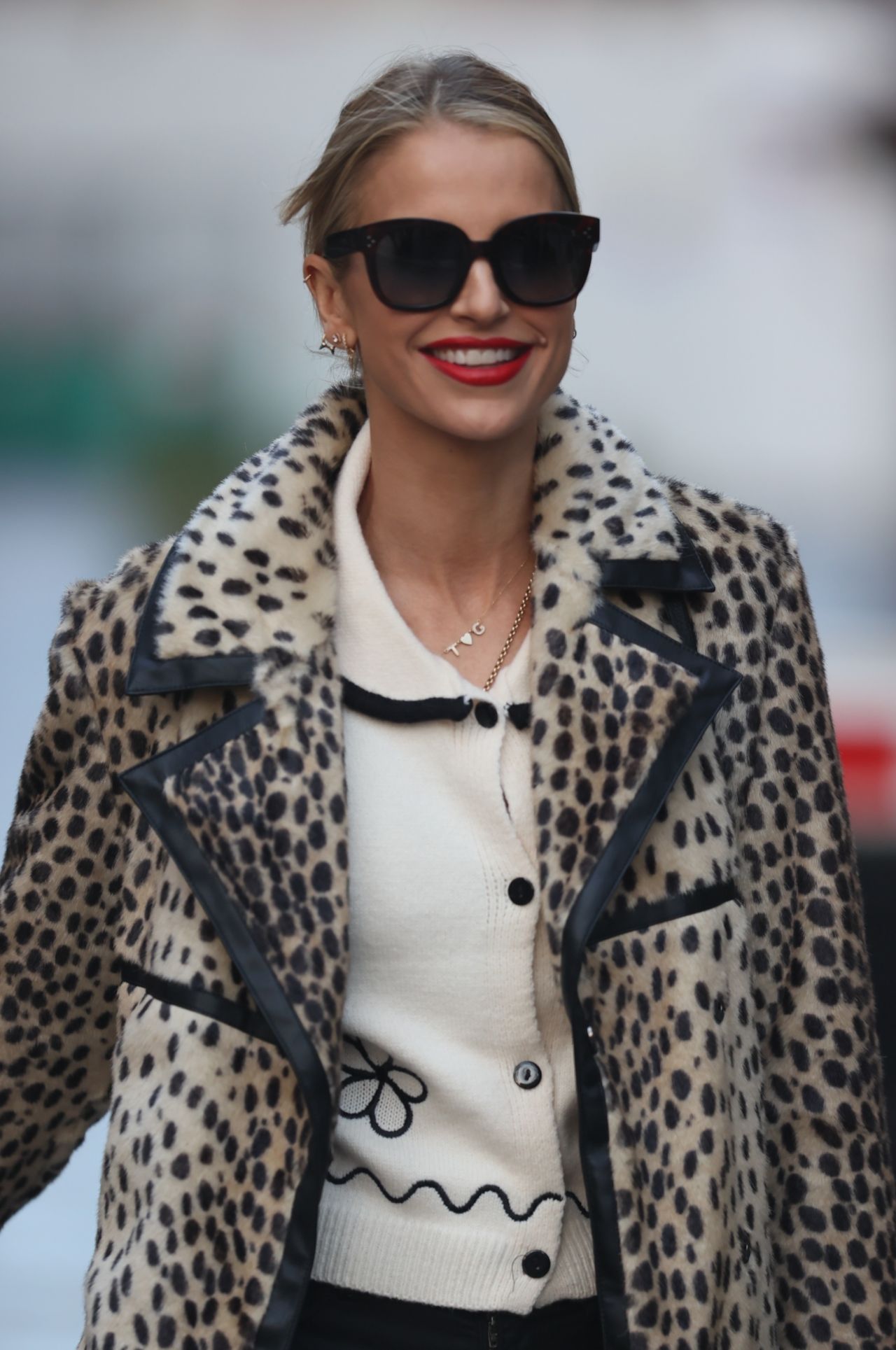 Vogue Williams in Leather Trousers and Animal Print Coat - London 12/20