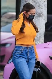 Addison Rae in Casual Outfit - Beverly Hills 01/14/2021