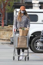 April Love Geary - Grocery Shopping in Malibu 01/06/2021