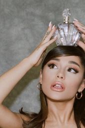 Ariana Grande - R.E.M. Eau de Parfum December 2020