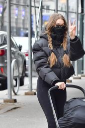 Gigi Hadid Street Style - NYC 01/11/2021
