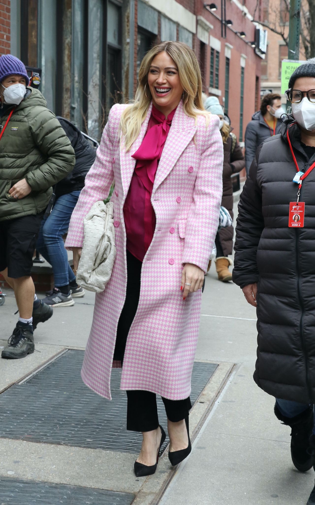 Hilary Duff on the Set of "Younger" in NYC 01/25/2021 • CelebMafia