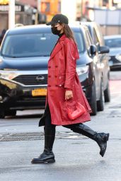 Irina Shayk - Out in NYC 01/27/2021