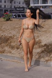 Iva Kovacevic in a Bikini on Election Eve in LA 01/19/2021
