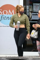 Jennifer Lopez at the Gym in Miami 01/13/2021