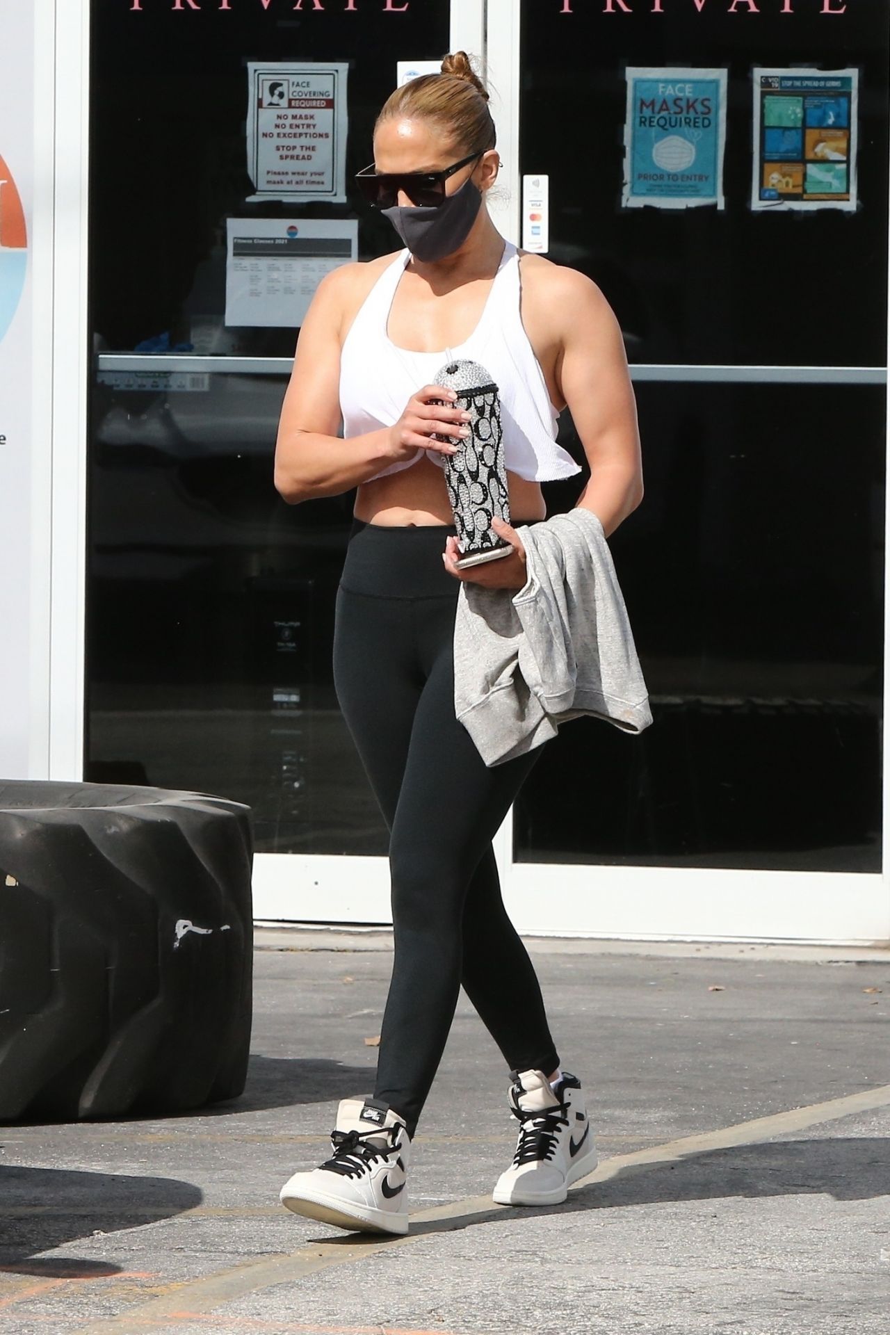 Jennifer Lopez in Workout Gear - Miami 01/16/2021 • CelebMafia