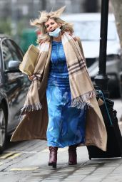 Kate Garraway in Blue Dress - London 01/08/2021