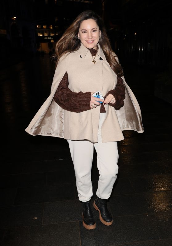 Kelly Brook - Out in London 01/28/2021