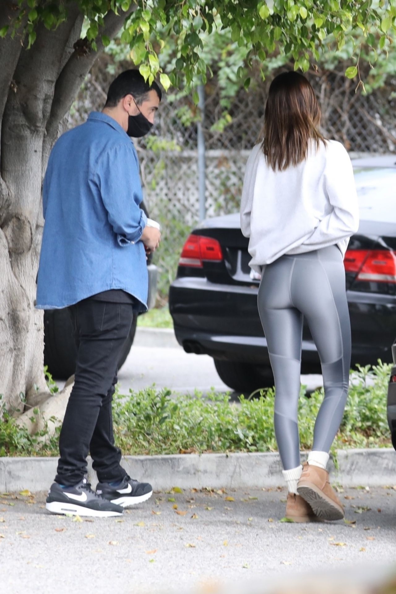 Kendall Jenner in Tights - Los Angeles 01/13/2021 • CelebMafia