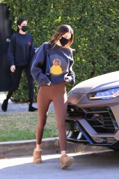 Kendall Jenner in Tights - Los Angeles 01/20/2021