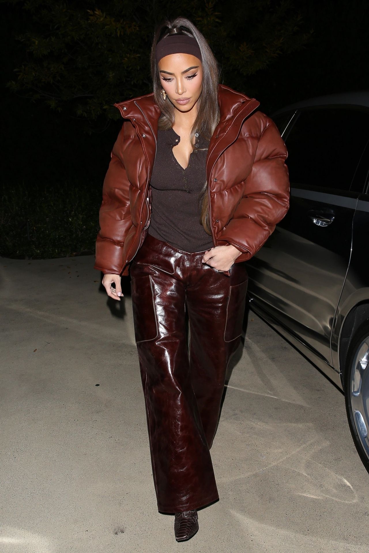 Kim Kardashian - Out in Los Angeles 01/04/2021 • CelebMafia