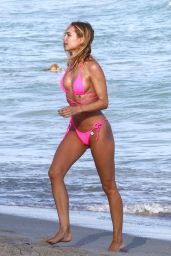 Kimberley Garner in a Bikini - Miami Beach 12/31/2020