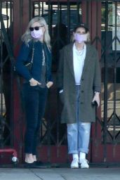 Kristen Stewart and  Dylan Meyer - Out in Los Feliz 01/04/2021