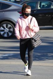 Kyle Richards in Tights - Los Angeles 01/08/2021