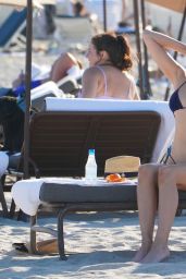 Louisa Warwick in a Bikini - Miami Beach 01/10/2021