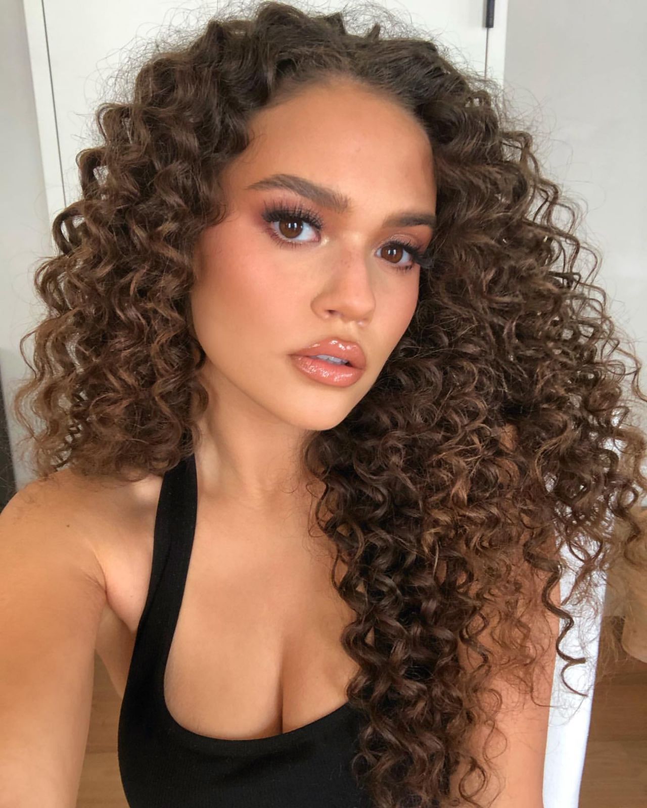 Madison Pettis 01/11/2021 • CelebMafia