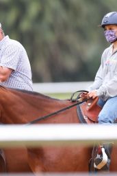 Natalie Portman - Horse Riding in Centennial Park, Sydney 01/28/2021