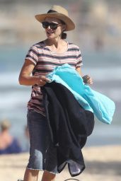 Natalie Portman - Out in Sydney 01/18/2021