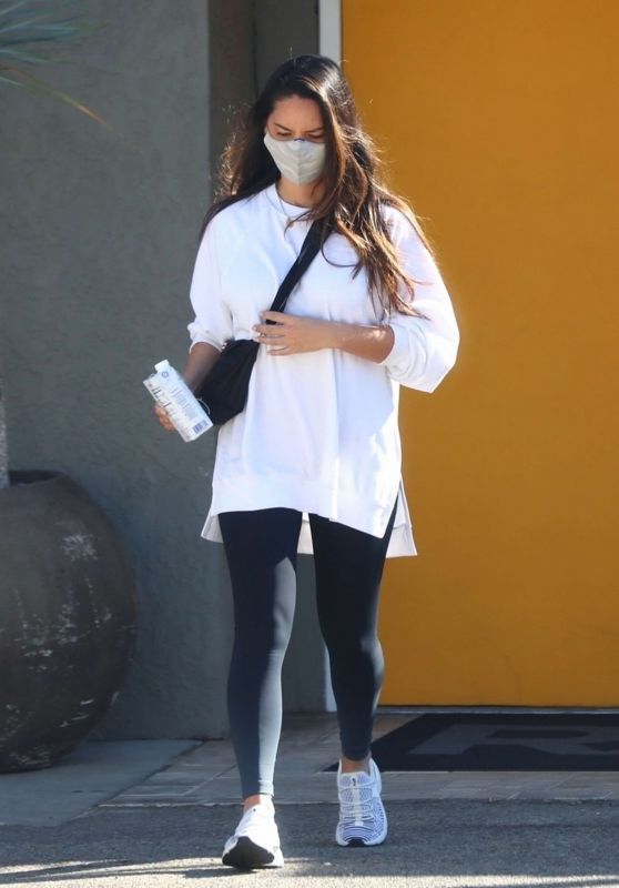 Olivia Munn - Leaving a Gym in LA 01/11/2021