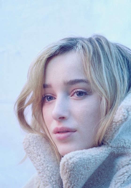 Phoebe Dynevor - The Observer The New Review January 2021