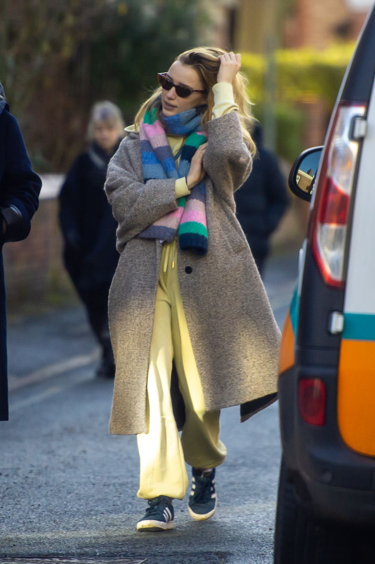 Phoebe Dynevor Winter Street Style - Manchester 01/22/2021 • CelebMafia