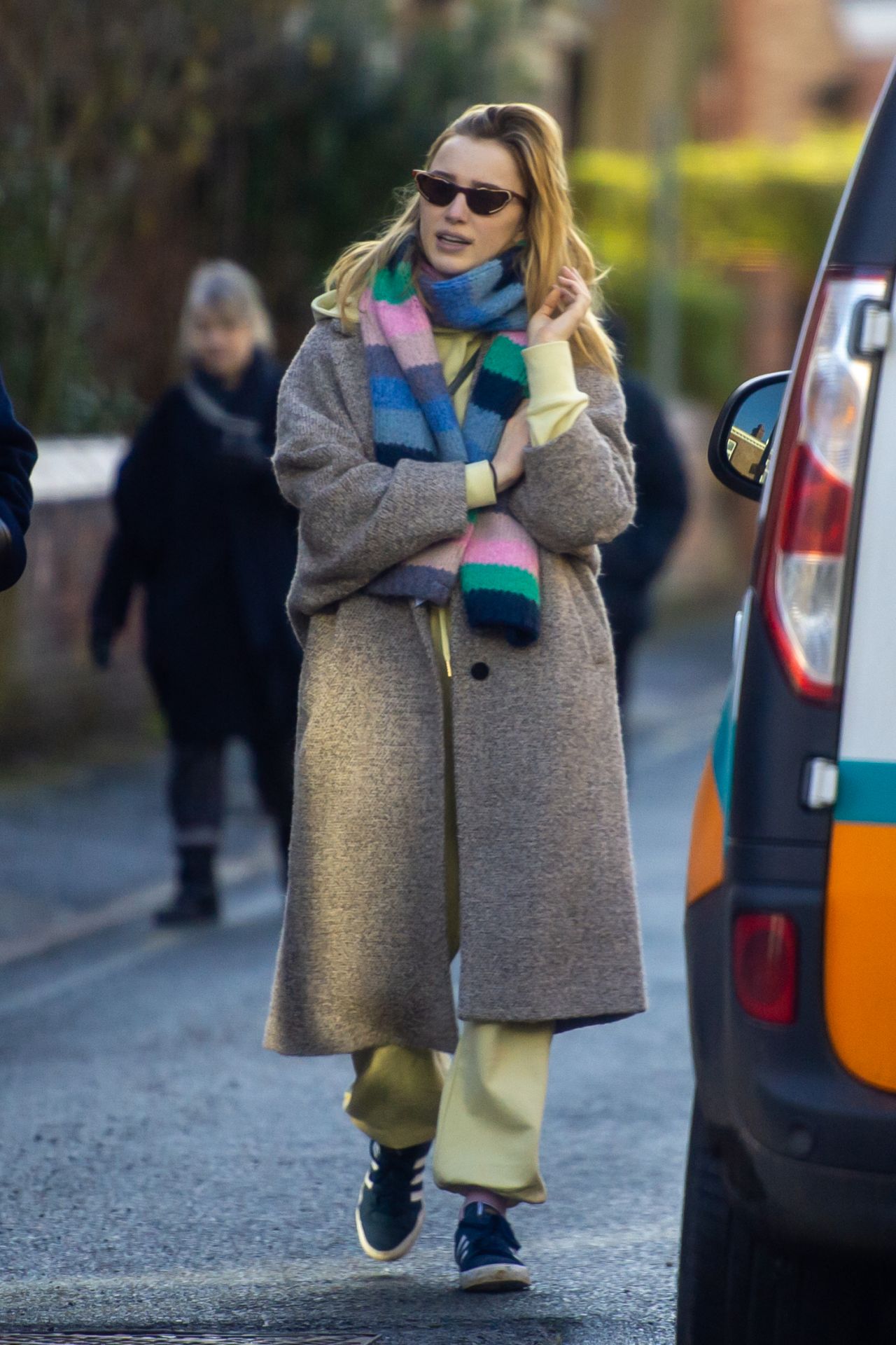 Phoebe Dynevor Winter Street Style - Manchester 01/22/2021 • CelebMafia