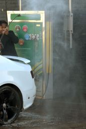 Rebecca Gormley and Chris Biggs Washing Car - Newcastle 01/12/2021
