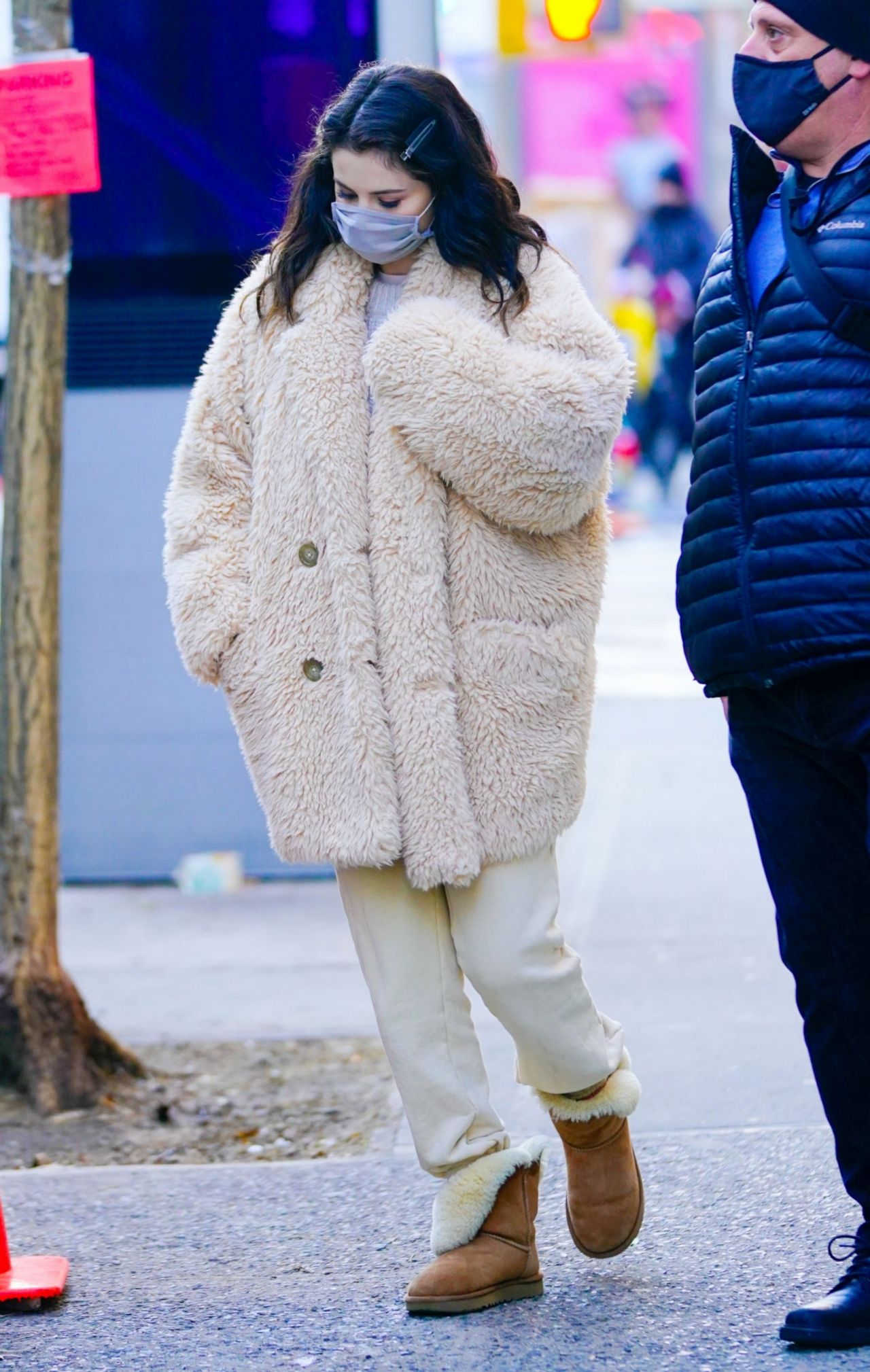 Selena Gomez - Shopping in NYC 01/25/2021 • CelebMafia