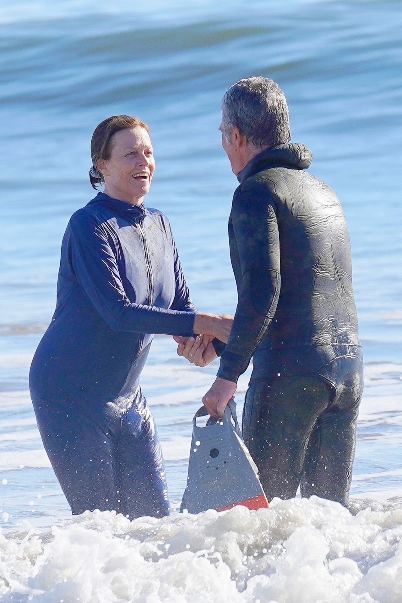 Sigourney Weaver and Charlotte Simpson - Beach in Malibu 01/10/2021.
