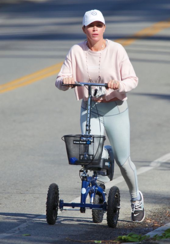 Teddi Mellencamp Riding a Mobility Scooter - LA 01/10/2021