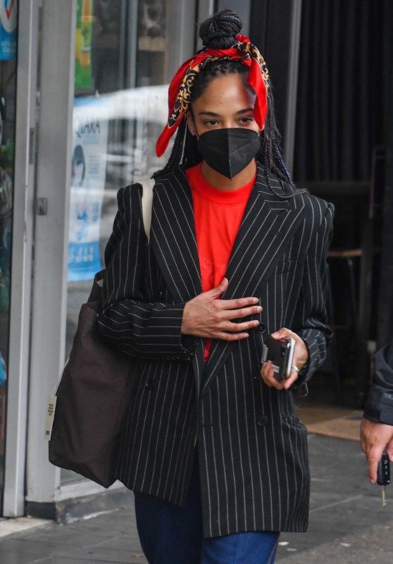 Tessa Thompson - Out in Sydney 01/27/2021