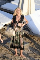 Victoria Silvstedt at the Beach in St.Barths 01/04/2021