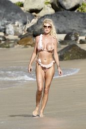 Victoria Silvstedt on the Beach in St.Barths 12/29/2020