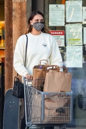 April Love Geary -  Grocery Shopping in Malibu 02/17/2021
