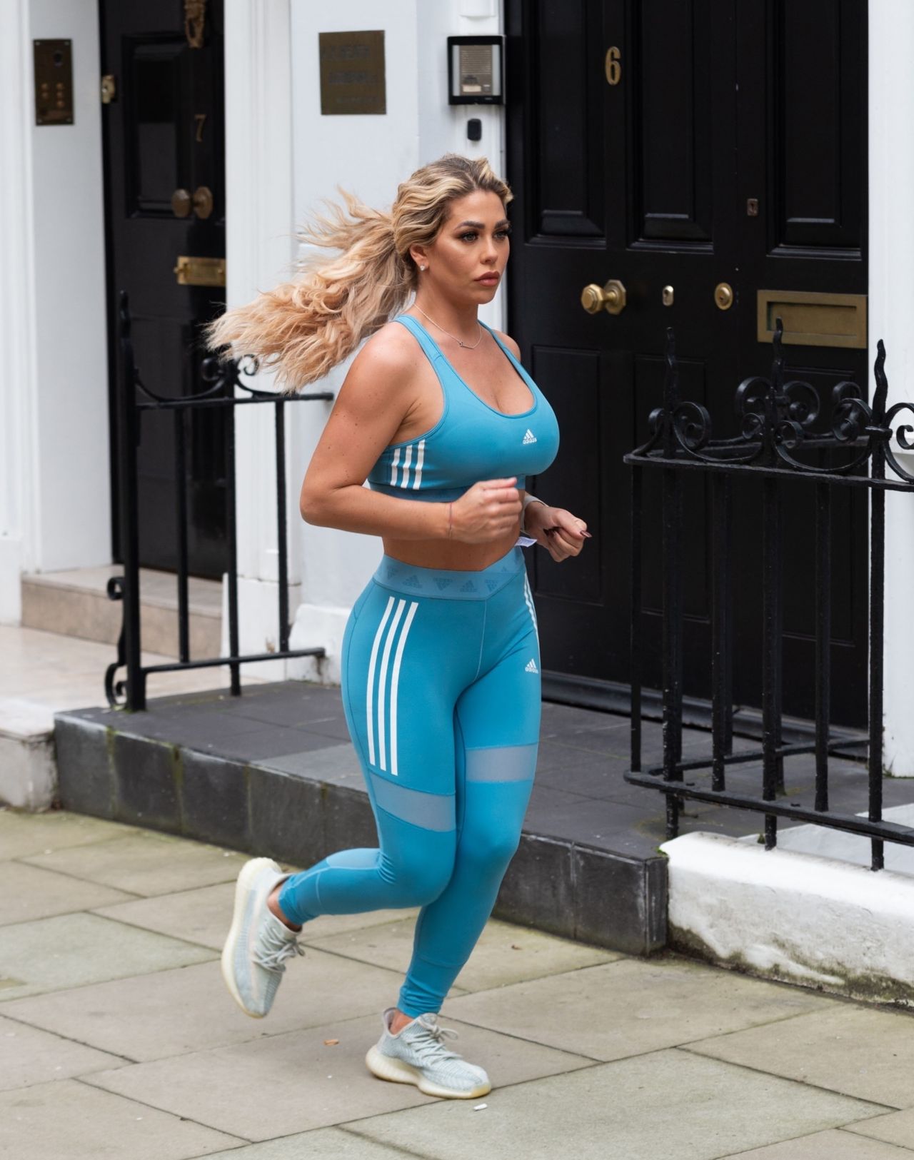 Bianca Gascoigne Run In London 02242021 • Celebmafia