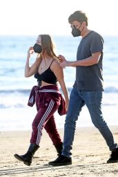 Billie Lourd on the Beach With her Fiance Austen Rydell - Santa Barbara 02/14/2021
