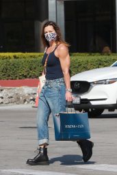 Brooke Burke in Casual Outfit - Shopping in West Hollywood 02/08/2021