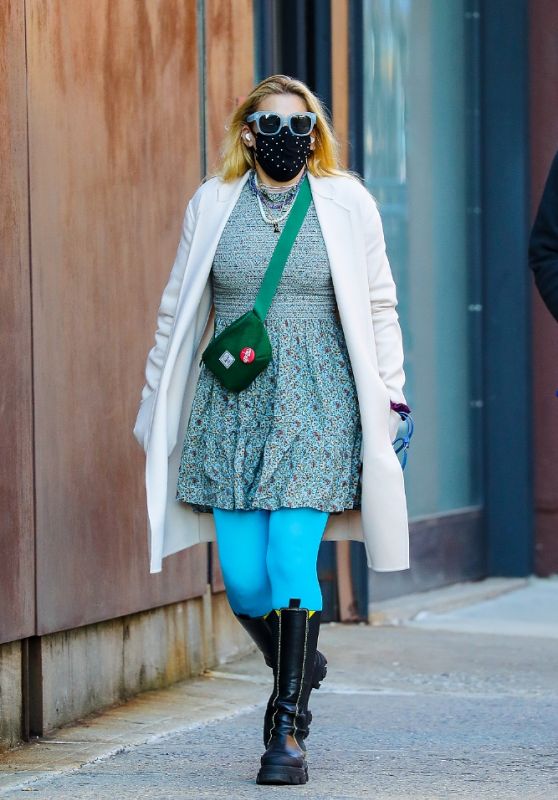 Busy Philipps - Out in New York 02/16/2021
