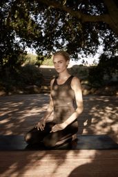 Cara Delevingne - Puma X Cara Delevingne New Eco-Conscious Yoga Collection 2021