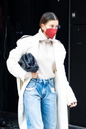 Hailey Rhode Bieber Winter Street Style - New York 02/22/2021