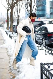 Hailey Rhode Bieber Winter Street Style - New York 02/22/2021
