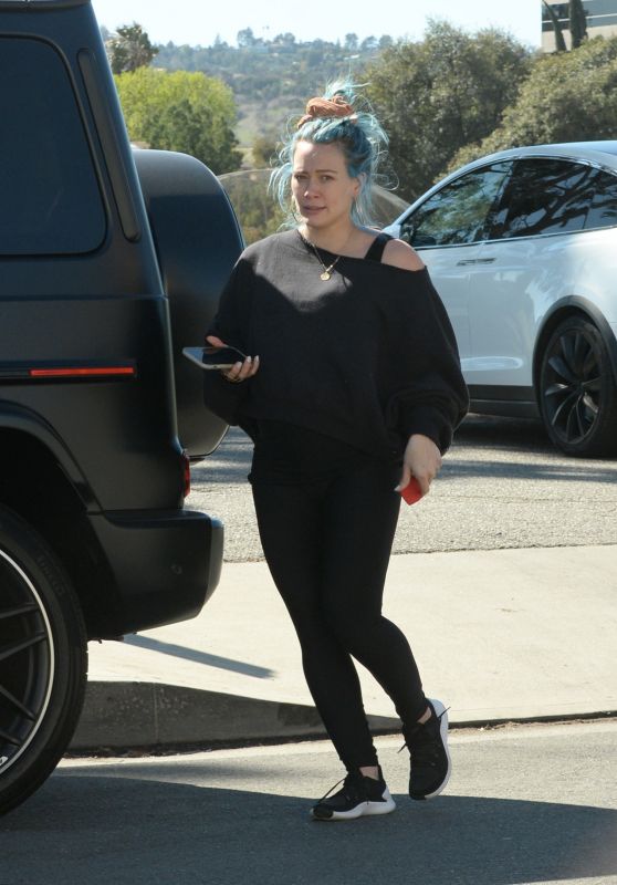 Hilary Duff at a Park in LA 02/20/2021